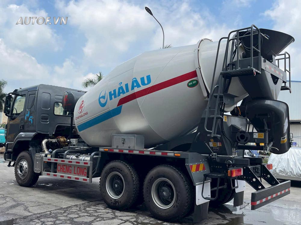 Xe trộn bê tông Chenglong 10 Khối 350Hp Nhập Khẩu